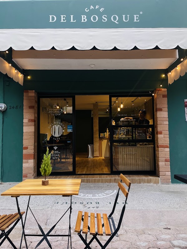 Café Del Bosque