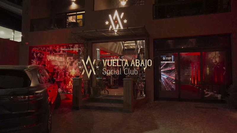 Piso Cero Terrace by Vuelta Abajo Social Club