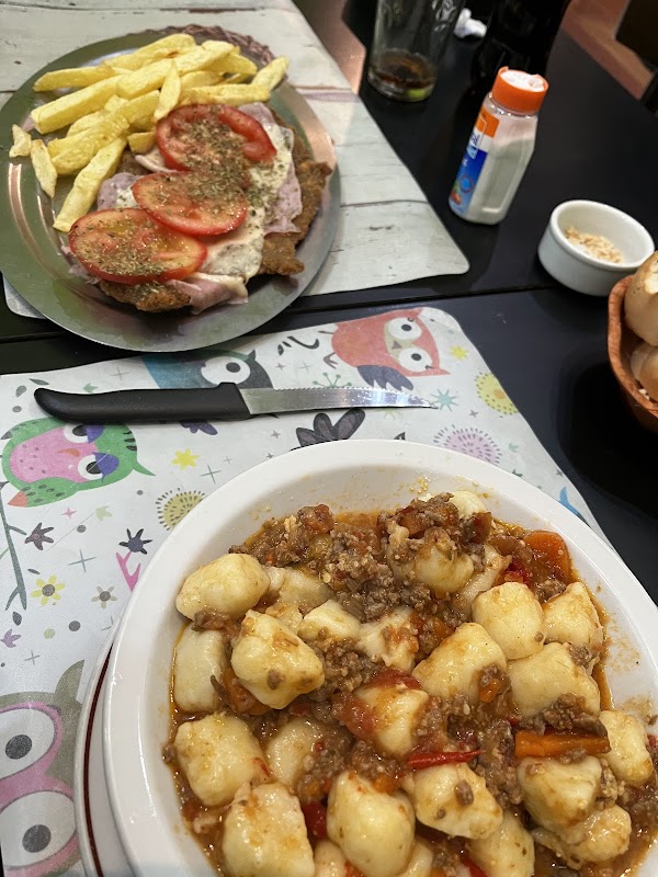Bar Cuntis