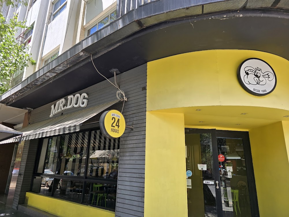 MR.DOG CALLE GARIBALDI