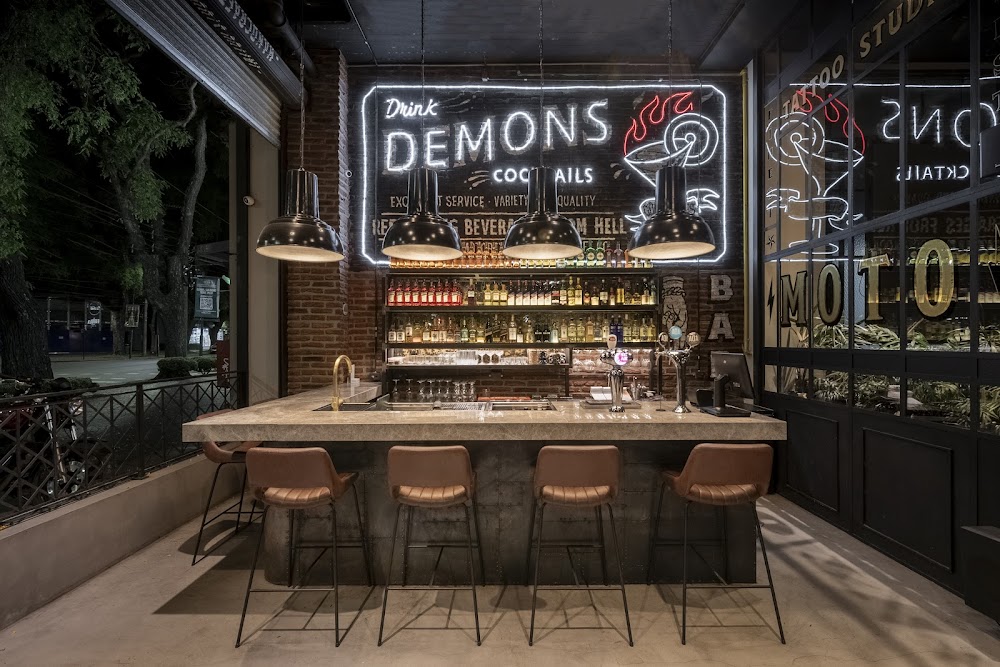 Demons Cafe - Martínez