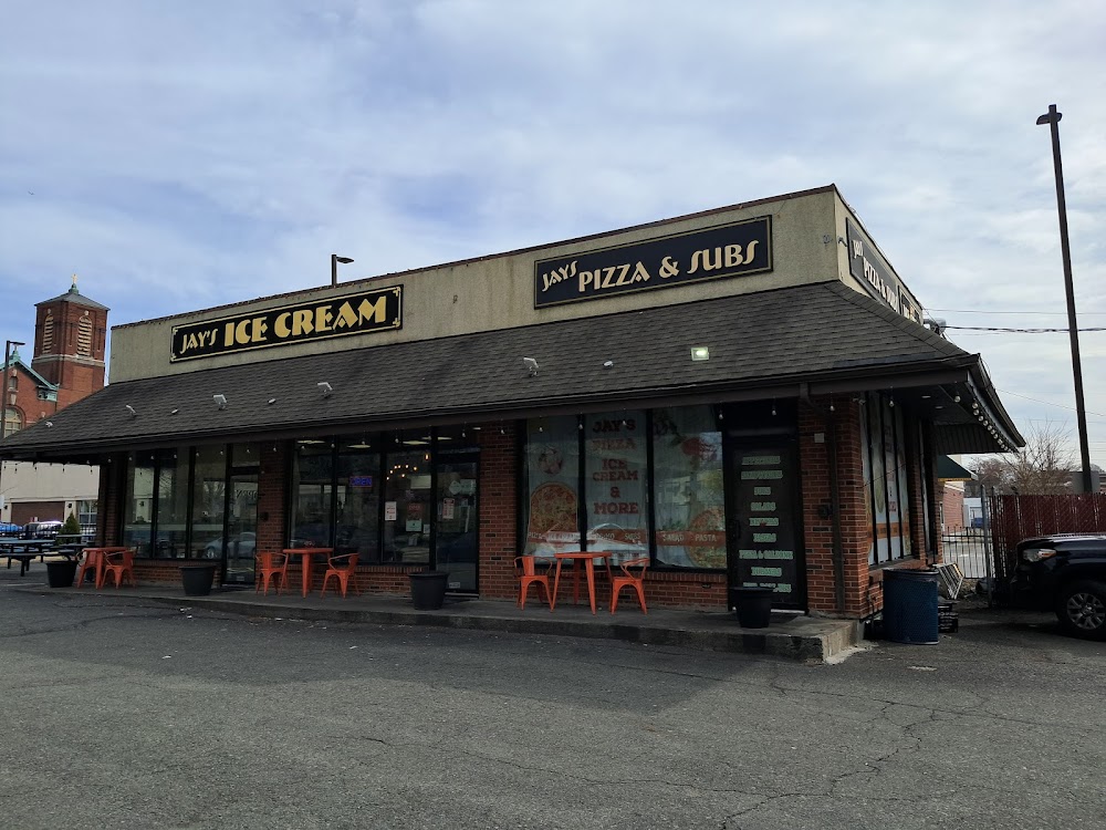 Jay's Pizza, Ice Cream and momo